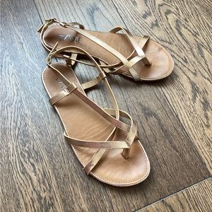 Taxi Metallic Sandals